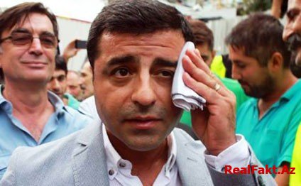 Kürd lider timsah göz yaşları tökdü