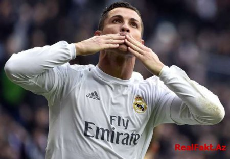 Ronaldodan növbəti xeyirxah addım - Foto
