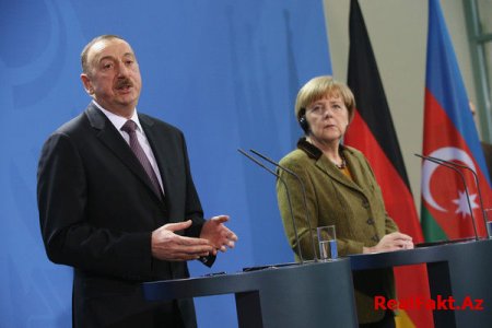 İlham Əliyev Angela Merkelə məktub ünvanladı
