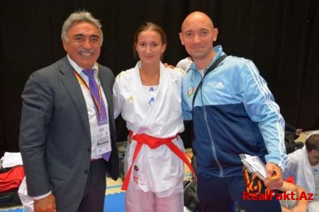 Azərbaycanın qadın karateçisi finala çıxdı