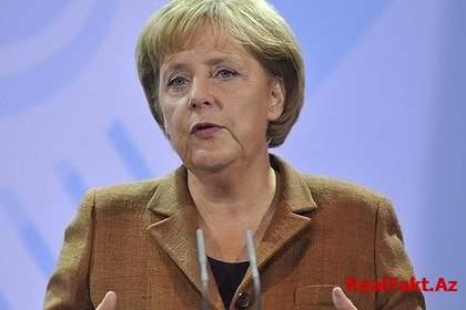 Merkel Avropanı yeni silah sistemlərini inkişaf etdirməyə çağırdı
