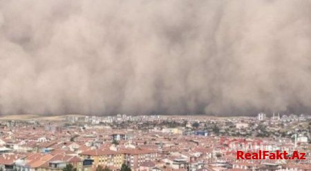 Qum fırtınası Ankarada fəsadlara səbəb oldu - FOTO/VİDEO