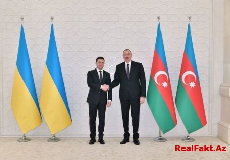 Azərbaycan və Ukrayna Prezidentləri arasında telefon danışığı olub