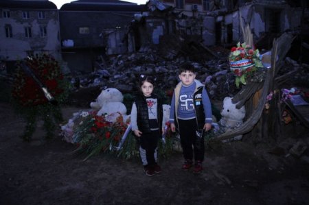 Erməni terrorunun canlı şahidi Bəxtiyar: “Evimizə bomba düşəndə qorxmadım, heç kişi də qorxar?” - FOTO/VİDEO