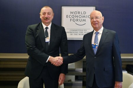 Prezident İlham Əliyev Davosda Dünya İqtisadi Forumunun sədri Klaus Şvab ilə görüşüb - YENİLƏNİB